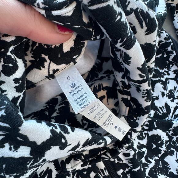 Vintage Y2K Lululemon Asymmetric Zip Floral Cozy Cuddle Up Jacket Women's 6 - Picture 5 of 7